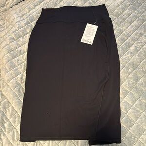 Lululemon Nulu Hi Rise skirt 12 NWT